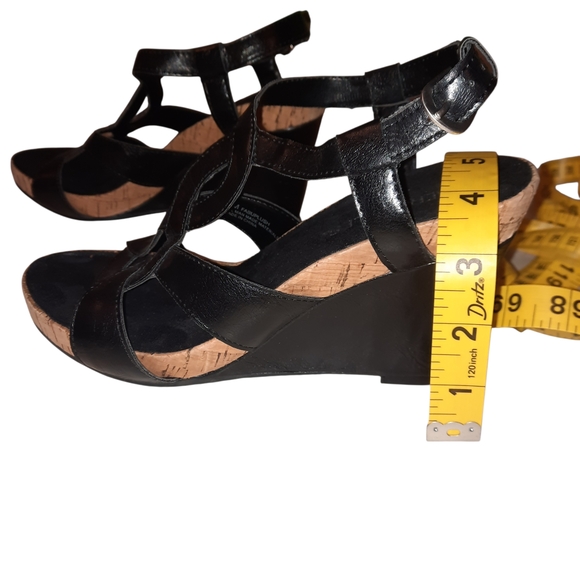 AEROSOLES Black and Brown Strappy Wedges - Picture 7 of 9